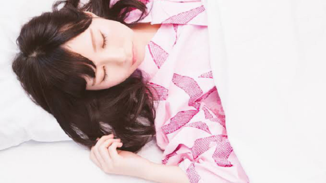 ボサボサの切れ毛を治す なくす 方法って 原因と対策オススメホームケアを美容師が徹底解説 高田馬場の美容室ideal アイディール